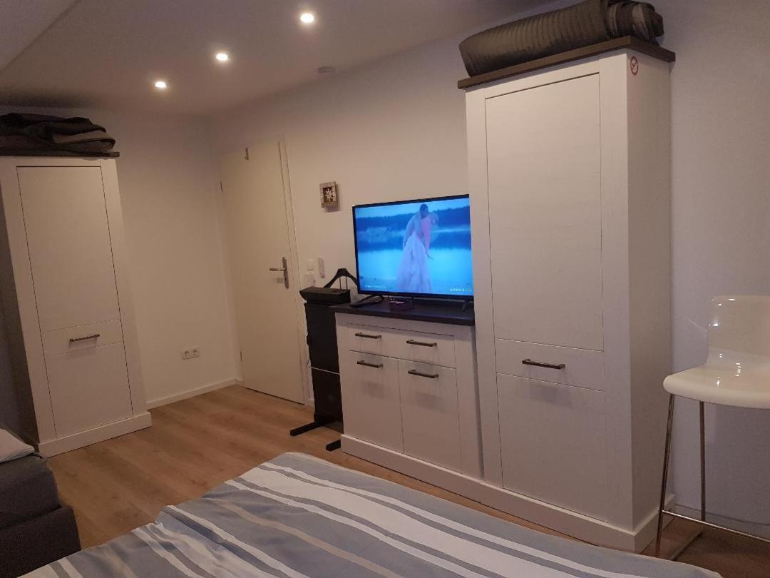 Ferienwohnung Rhein-Main Floersheim am Main Eksteriør bilde